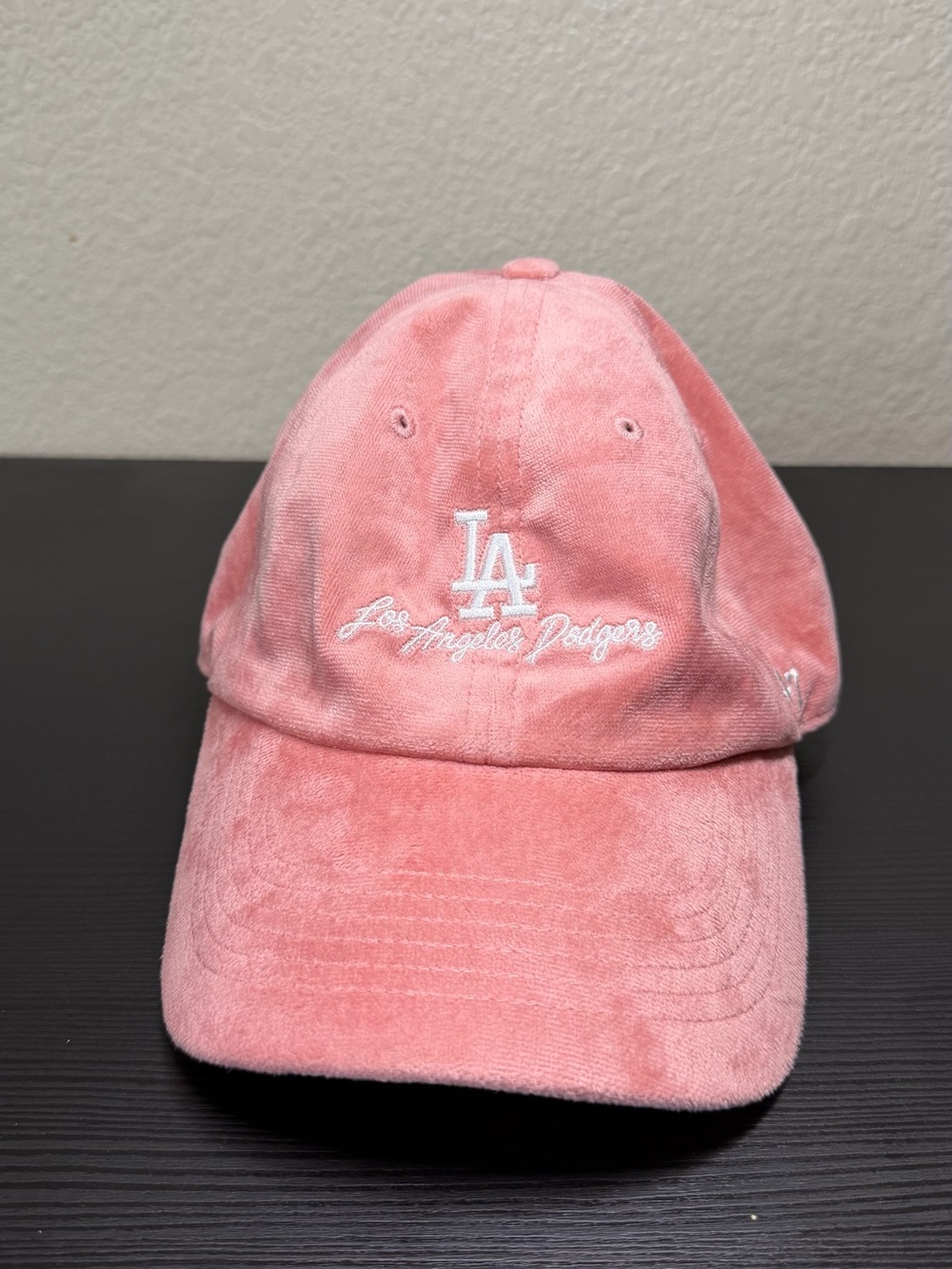 47 Los Angeles Dodgers Pink Velvet Cap